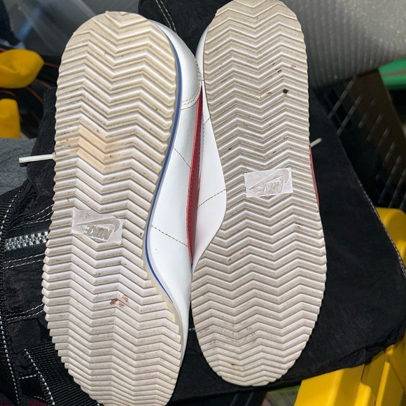 Nike Cortez as is condition size 8 woman - Picture 5 of 10